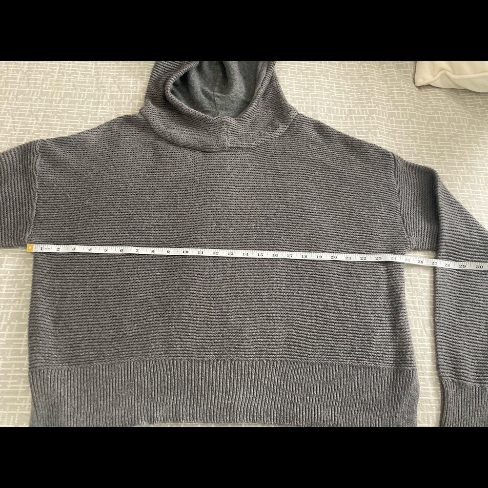 All In Motion Hooded Sweater - Picture 7 of 11